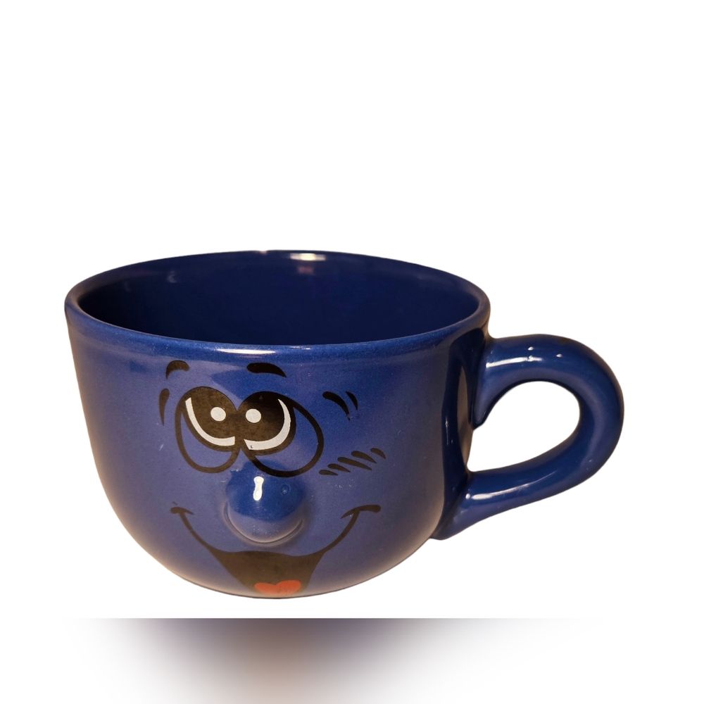 Blue Large Silly Happy Face Novelty Ceramic Coffee Cup Mug W/Nose By TL